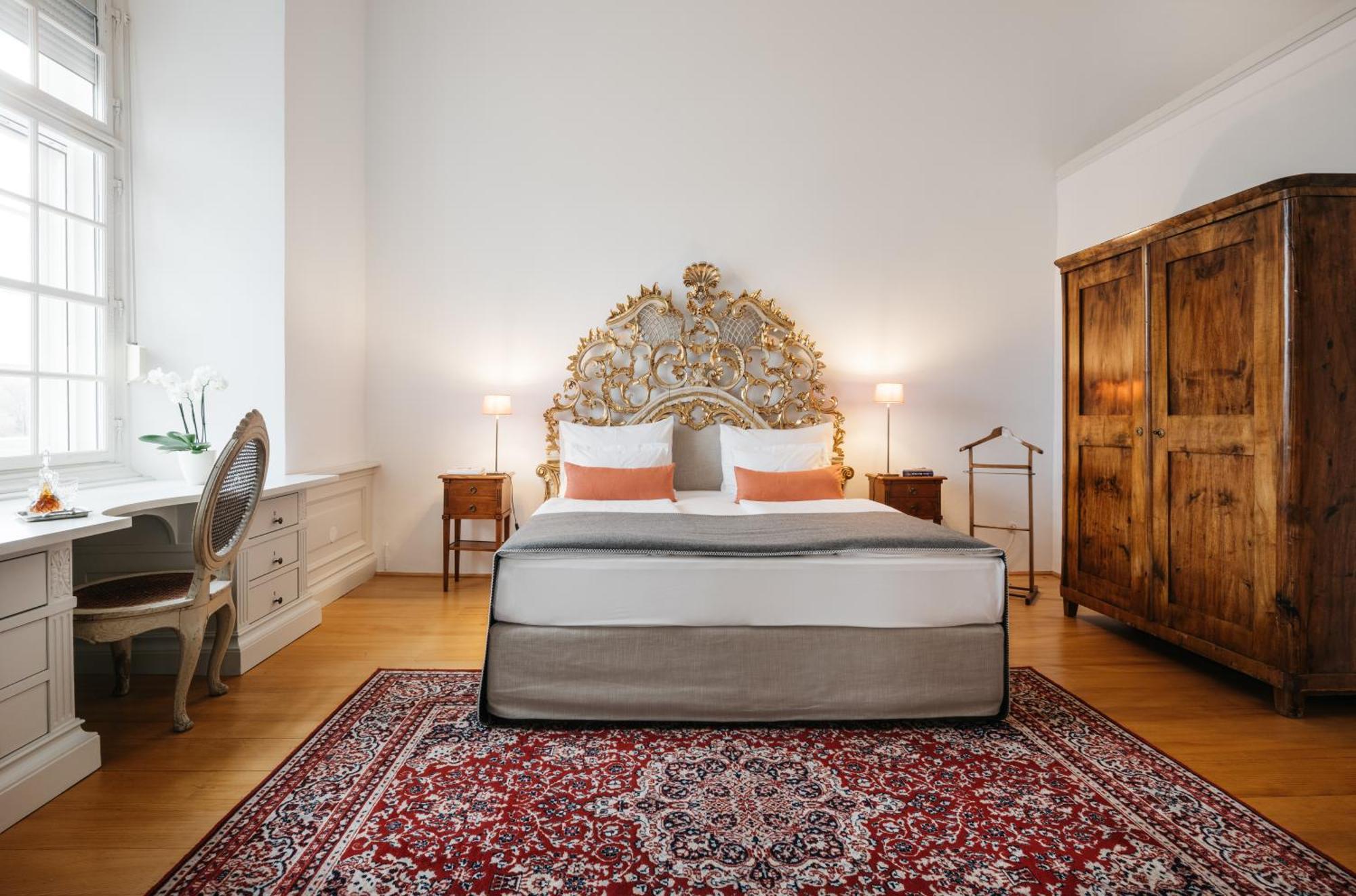 Max Reinhardt Suite