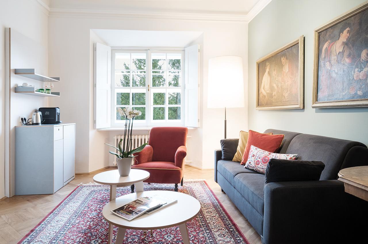 Standard Suite